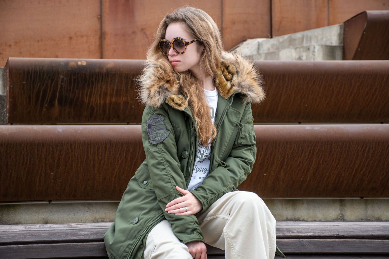 Женская аляска ALPHA INDUSTRIES EXPLORER натур. мех dark green фото 5