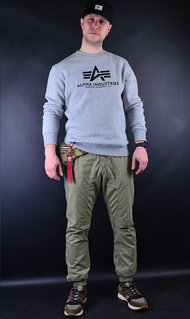 Оригинальный свитшот ALPHA INDUSTRIES BASIC GREY HEATHER купить в Москве Alpha Industries мужская одежда, свитшот Alpha, милитари брюки Альфа Индастриз