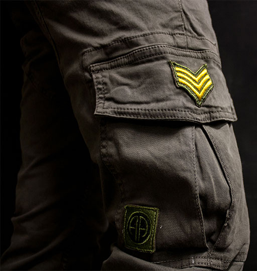 самый большой выбор мужских брюк Alpha Industries в Москве брюки мужские в стиле милитари с накладными карманами alpha industries