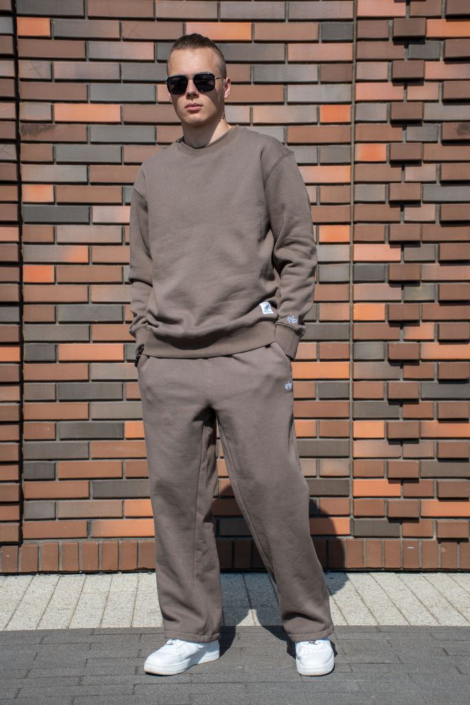 Свитшот ALPHA INDUSTRIES ESSENTIAL CREWNECK FW 24/25 coyote brown фото 3