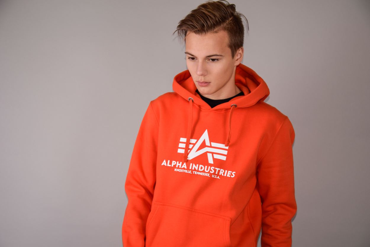 Толстовка-ALPHA-INDUSTRIES-BASIC-HOODY-atomic-red-2.jpg Толстовка-ALPHA-INDUSTRIES-BASIC-HOODY-atomic-red-2.jpg