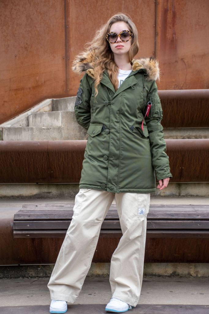 Женская аляска ALPHA INDUSTRIES EXPLORER натур. мех dark green фото 2