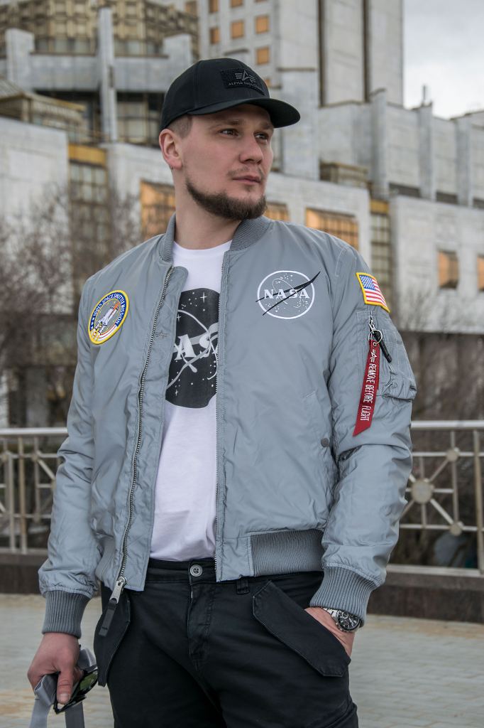 Бомбер Alpha Industries бомбер с воротником стойкой