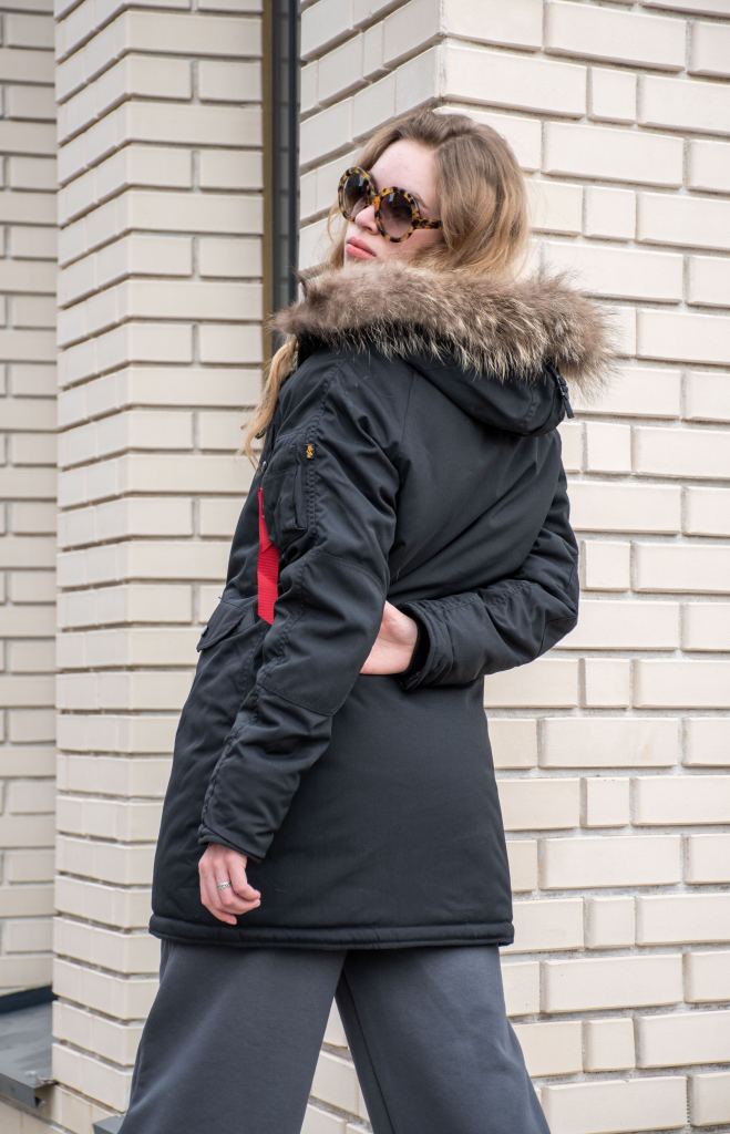 Женская аляска ALPHA INDUSTRIES EXPLORER натур. мех black фото 2