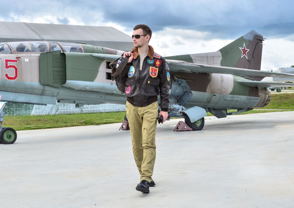 Летная куртка-пилот Top Gun COCKPIT USA Летная куртка-пилот Top Gun COCKPIT USA